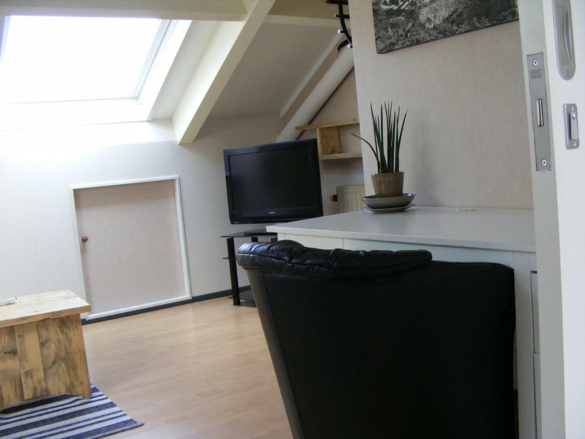 Bed and Breakfast Njoy-Uithof Den Haag Exterior foto